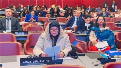 البرلمان العربي: يجب إشراك المرأة بمعدلات أكبر في المفاوضات الدولية لنزع السلاح