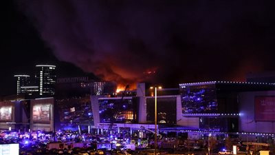 داعش يُهدد بوتين بقتل جميع الروس وخطف الأطفال والنساء (فيديو)