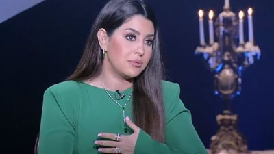 بسمة وهبة تحرج آيتن عامر بسبب مشاهدها في 