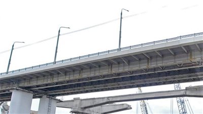 مصرع 45 شخصًا في سقوط حافلة من جسر بجنوب إفريقيا