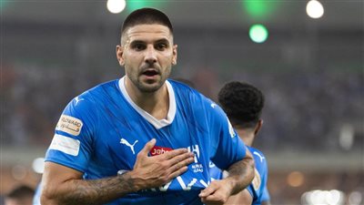 ضربة قوية للهلال في توقيت حساس.. ميتروفيتش يغيب فترة طويلة بسبب الإصابة