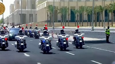  في موكب مهيب.. لحظة وصول الرئيس السيسي إلى مقر البرلمان لتأدية اليمين الدستورية (بث مباشر)