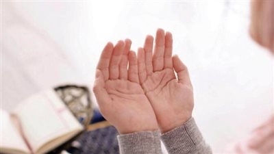 أفضل أدعية الجمعة الأخيرة من شهر رمضان 1445.. يا حيُّ يا قيوم برحمتك أستغيث