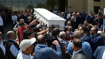 شخصيات عامة ووزراء سابقين ونواب يشاركون في تشييع جنازة السياسي البارز أحمد فتحي سرور (صور)