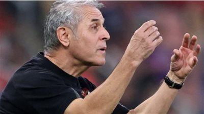  صدمة لـ كولر قبل مباراة القمة مع الزمالك.. الكومي يكشف الكواليس