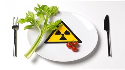 أعراض التسمم الغذائي وكيفية علاجه في البيت.. 9 علامات تستدعي الطبيب فورا