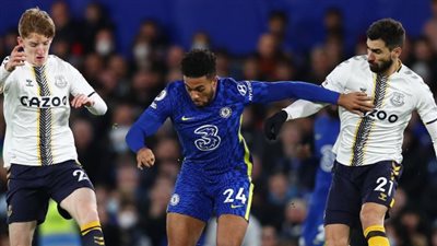 موعد مباراة تشيلسي ضد إيفرتون في الدوري الإنجليزي والقنوات الناقلة والمعلق