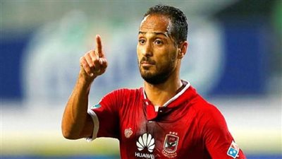  وفاة والد وليد سليمان نجم الأهلي المصري السابق (صورة)