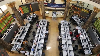 خبير اقتصادي: توقف الغاز عن مصانع الأسمدة تسبب في انخفاض أسهمها بالبورصة