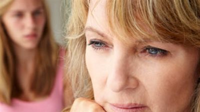 ما هي أعراض سن اليأس والمخاطر؟