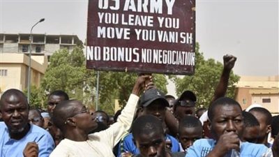 الولايات المتحدة تنسحب من النيجر بعد فشل الاتفاقية الأمنية في انتصار استراتيجي لروسيا