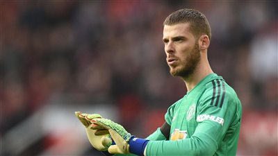 لماذا ترفض الأندية السعودية التعاقد مع دي خيا؟