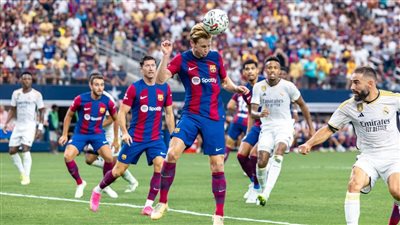 للبلوجرانا النصيب الأكبر.. غيابات ريال مدريد وبرشلونة في كلاسيكو الأرض