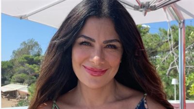 كيف روجت الفنانة صبا مبارك لفيلمها السينمائي الجديد 