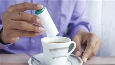 دراسة تكشف هذا ما تفعله المحليات الصناعية في الجسم