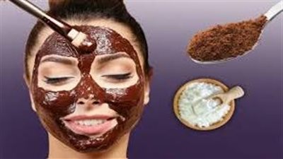 فوائد ماسك النشا والقهوة .. خليط تفتيح البشرة بطريقة آمنة