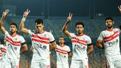 ماذا شهدت غرفة خلع ملابس الزمالك بعد التأهل لنهائي كأس الكونفدرالية؟
