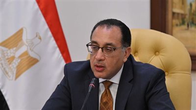 رئيس الوزراء: تكلفة استضافة 9 ملايين لاجئ فى مصر تصل لـ10 مليارات دولار سنويا