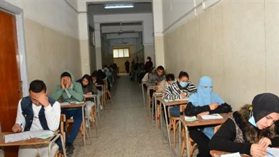 جدول امتحانات الثانوية العامة 2024 للشعبة الأدبية والعلمية 