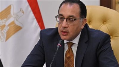 مدبولي يشهد توقيع استلام أرض مشروعين لإنتاج الكهرباء من الرياح بسوهاج