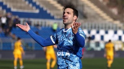 في أول محطة تدريبية.. فابريجاس يكتب التاريخ في الدوري الإيطالي