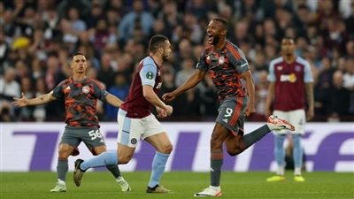 أولمبياكوس يستضيف أستون فيلا بحثًا عن تذكرة نهائي دوري المؤتمر الأوروبي