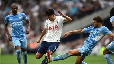 مانشستر سيتي يواجه توتنهام في مهمة حسم قمة الدوري الإنجليزي