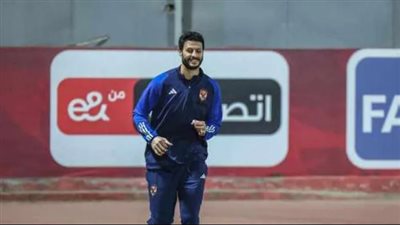  مدحت شلبي يكشف حقيقة رفض محمد الشناوي تجديد عقده مع الفريق الأحمر