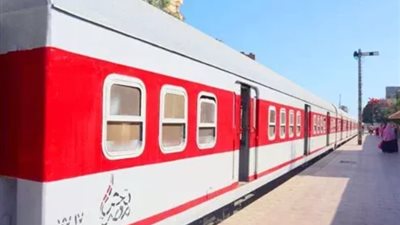 مواعيد القطارات المكيفة والروسى على خط القاهرة - الإسكندرية اليوم 15_ 5_ 2024