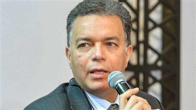 وفاة الدكتور هشام عرفات وزير النقل السابق بعد صراع مع المرض 