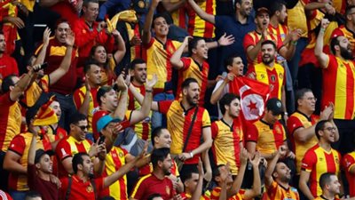 اشتباكات بين جماهير الترجي والشرطة التونسية خلال حجز تذاكر مباراة الأهلي