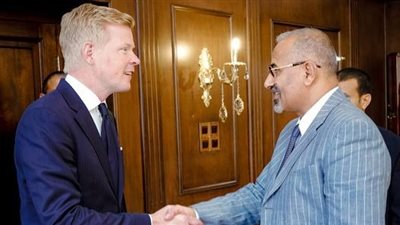 الزُبيدي يستقبل مبعوث الأمين العام للأمم المتحدة ونائبه