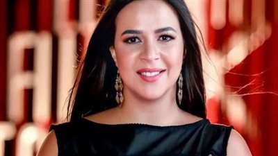  إيمي سمير غانم في ذكرى وفاة والدها: ربنا يرحمك وحشتني يا بسبوس 