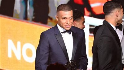 قبل مغادرة باريس سان جيرمان.. مبابي يقيم الحفل الوداع في البيت الأبيض