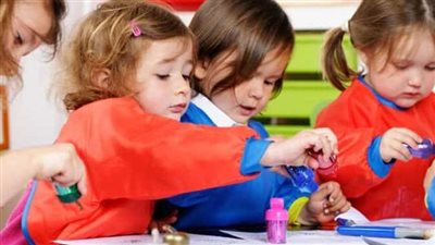 سن التقديم للمدارس الرسمية للغات للعام المقبل