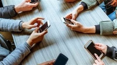 كيف نتخلى عن إدمان وسائل التواصل الاجتماعي؟