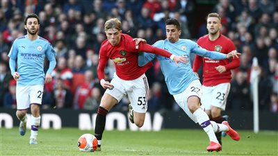 تاريخ مواجهات مانشستر سيتي ومانشستر يونايتد قبل نهائي كأس الاتحاد الإنجليزي