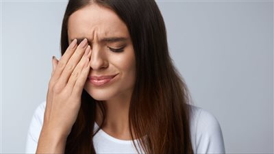 طرق تخفيف أضرار المحمول على العين