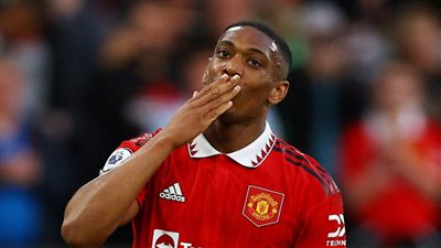 بعد 9 سنوات.. مارسيال يعلن رحيله رسميًا من مانشستر يونايتد