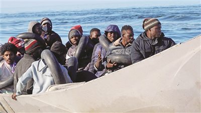 تونس.. إنقاذ 17 مهاجرًا غير شرعي