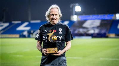 جيسوس يحصد جائزة أفضل مدرب في الدوري السعودي