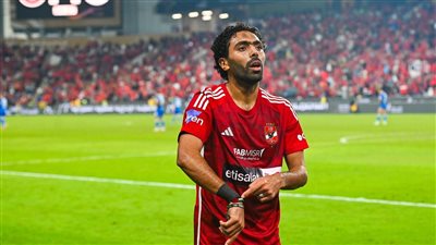 أكثر من مليون دولار.. حسين الشحات يكشف إجمالي ما تنازل عنه لأجل الأهلي