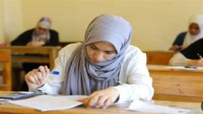 موعد انطلاق امتحانات الدبلومات الفنية العملية والمعملية 