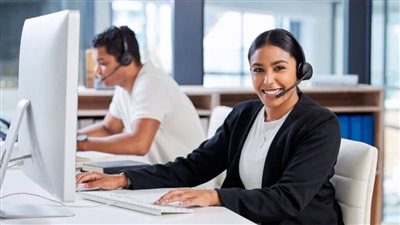 إذا كنت خريج لغات.. تعرف على متطلبات وظيفة خدمة العملاء بمرتب يبدأ من 15 ألف جنيه