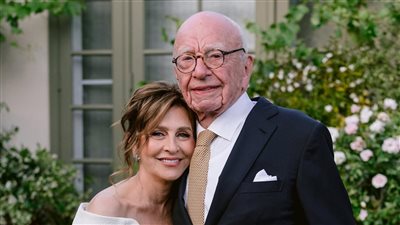  في عمر الـ93.. قطب الإعلام روبرت مردوخ يتزوج للمرة الـ5