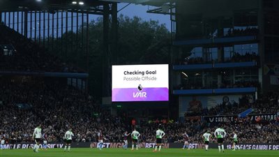 رفض مقترح وولفرهامبتون.. استمرار تقنية الفيديو في الدوري الإنجليزي بأغلبية الأصوات