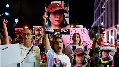 نيويورك تايمز: عشرات الغزاويين يدفعون حياتهم ثمنا لإنقاذ الرهان الإسرائيليين