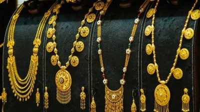 أسعار الذهب الآن في مصر.. عيار 21 يفجر مفاجأة (تحديث)