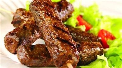طريقة عمل الكفتة المشوية في عيد الأضحى.. أسرار مهمة لتحضيرها من غير ما تفك