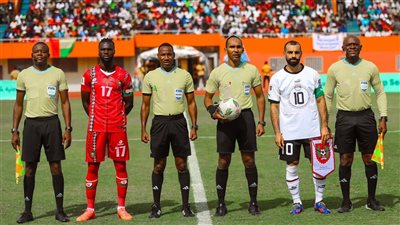 شوبير ينتقد تصريحات حسام حسن بعد التعادل مصر مع غينيا بيساو